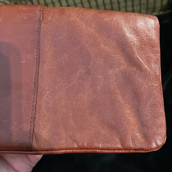 HOBO International Brown Leather Bow Buckle Detail Fold Over Clutch Purse - Picture 6 of 17